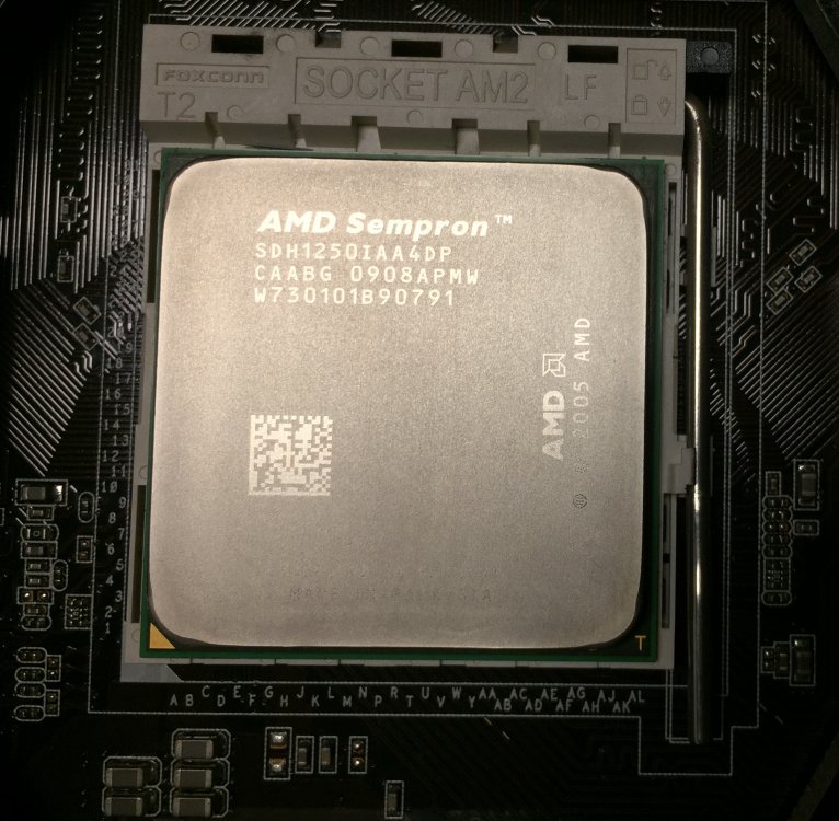 CPU.thumb.JPG.c75e639af88030e70c6b5784c17d2dd3.JPG