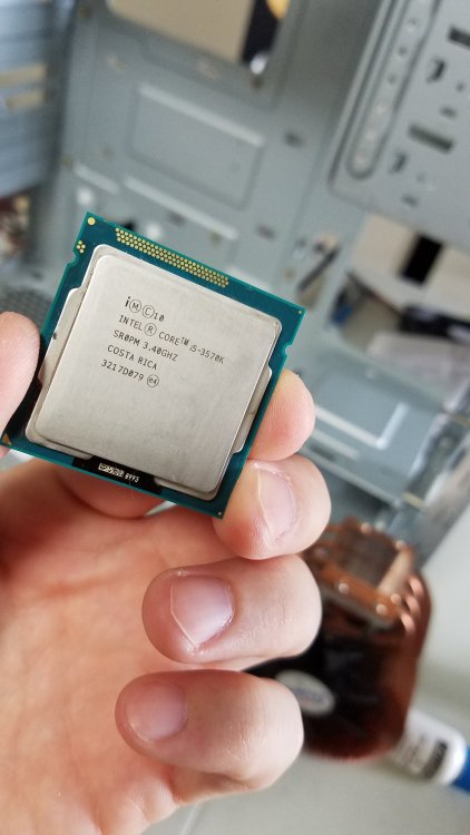 unRAID Build 4.jpg