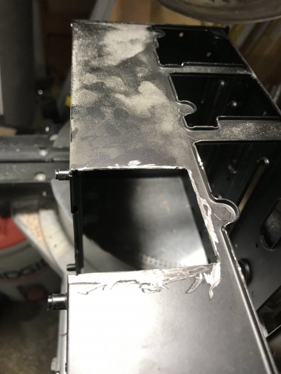 Mods08-trim Graphics power port edge.JPG