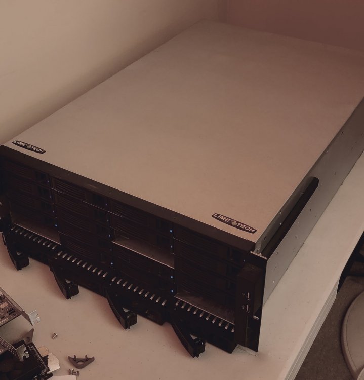 unraid server chassis.jpg