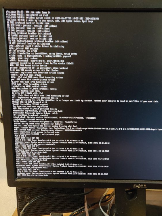 330202939_FirstBoot.thumb.jpg.2a6111ed87ac61e330e1aeefd97e8533.jpg
