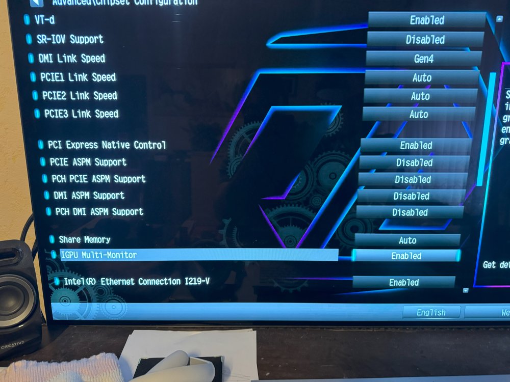bios.thumb.jpg.1a91ab68c94419e7d5460ca2a9ae3ed0.jpg